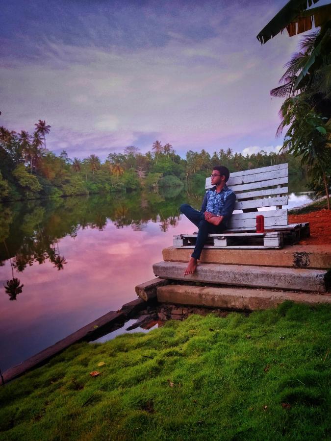 Kosi Giggles Resort Велигама Экстерьер фото
