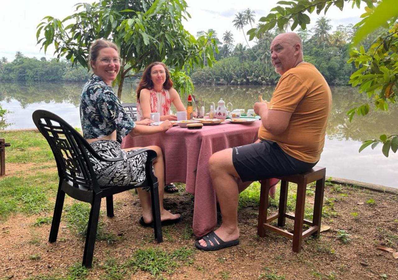Kosi Giggles Resort Велигама Экстерьер фото