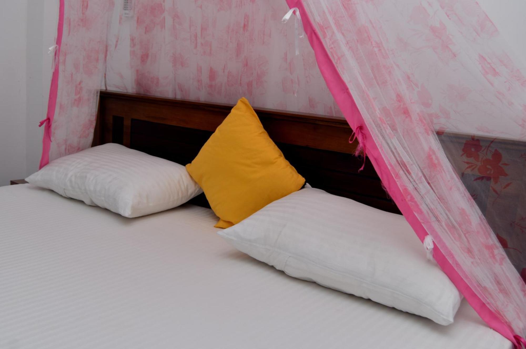 Kosi Giggles Resort Велигама Экстерьер фото