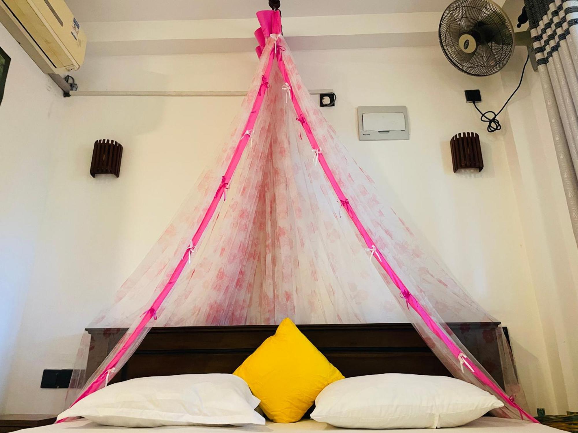 Kosi Giggles Resort Велигама Экстерьер фото